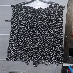 black and white floral SO skirt